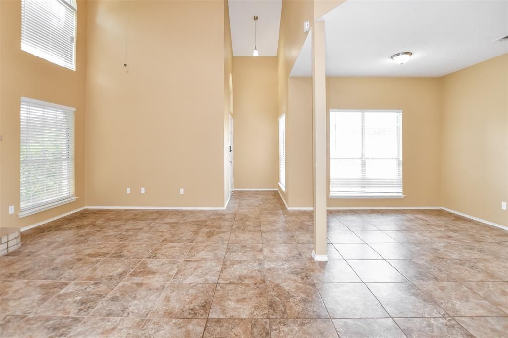 Photo of 2425 Ithaca Drive, Mesquite, TX 75181 (MLS # 21092227)