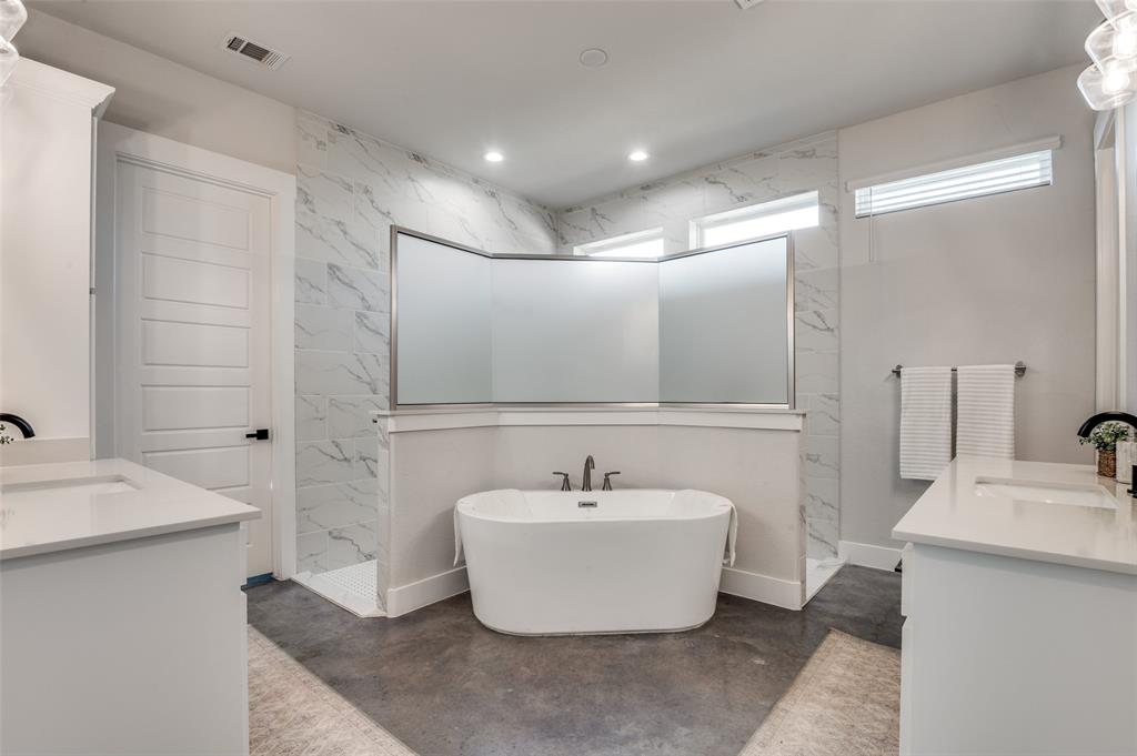 Cross Fence-Oak Vista - Residential