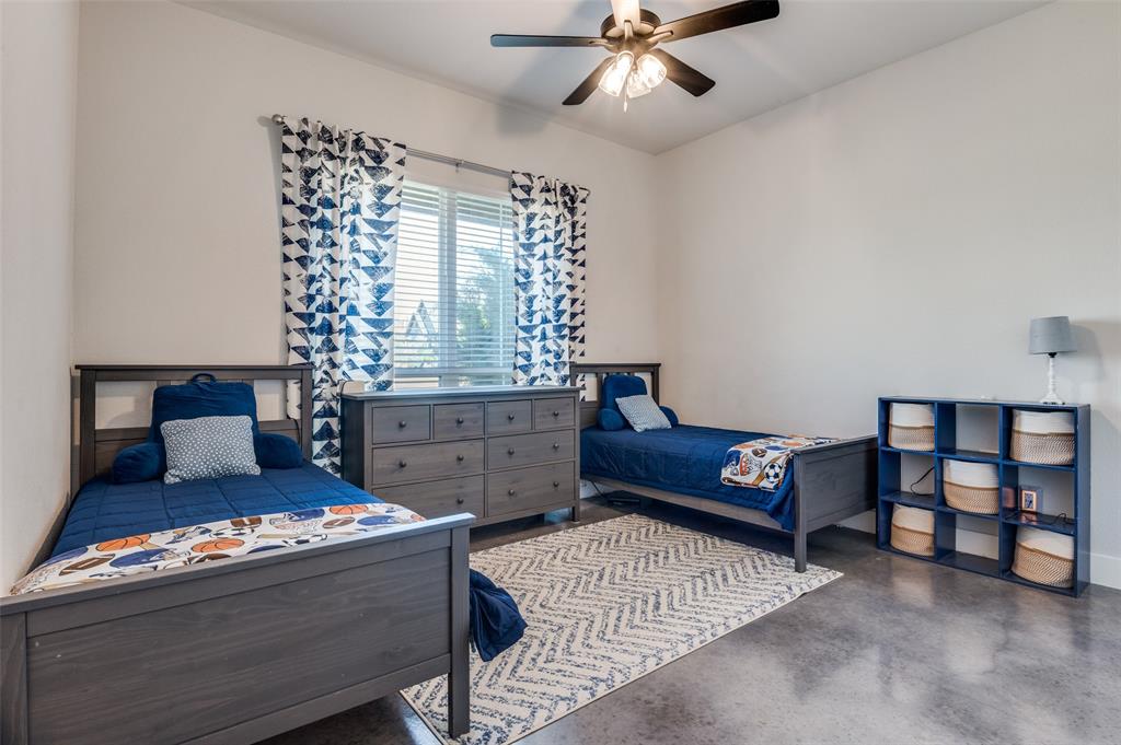 Cross Fence-Oak Vista - Residential