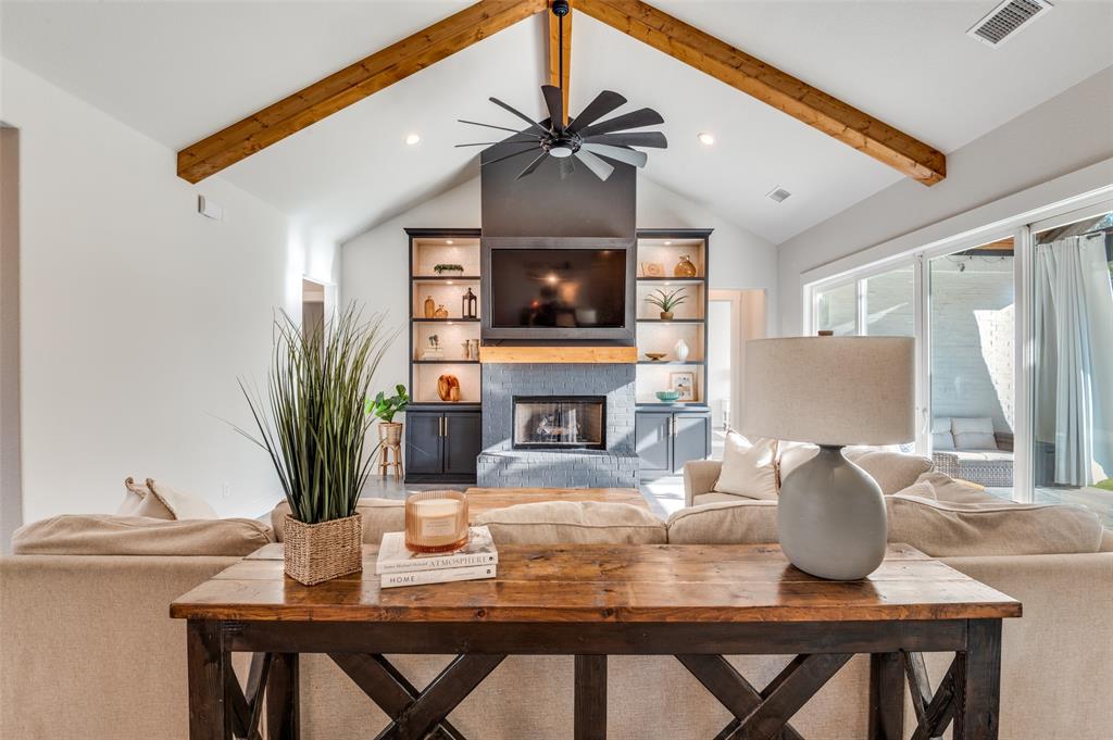 Cross Fence-Oak Vista - Residential