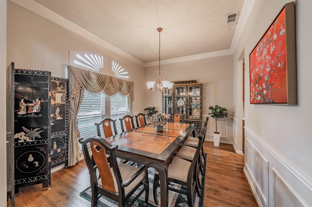 3321 Kendall Lane
