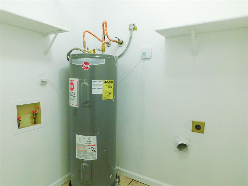 Colony 16 - Residential Lease