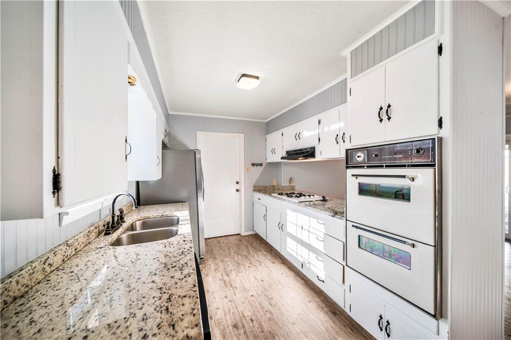 Tennyson Heights - Residential