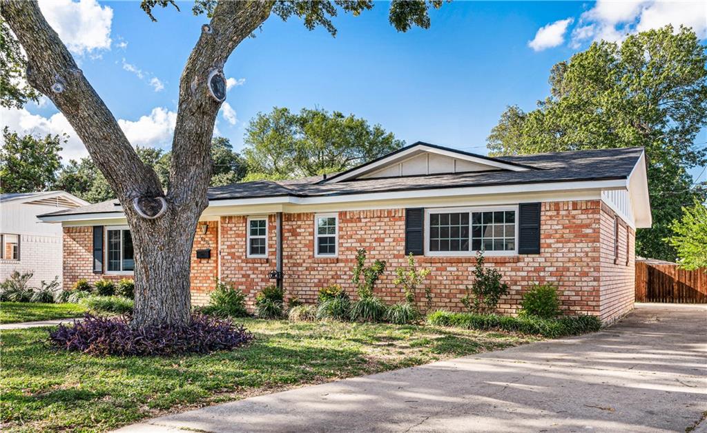 Tennyson Heights - Residential