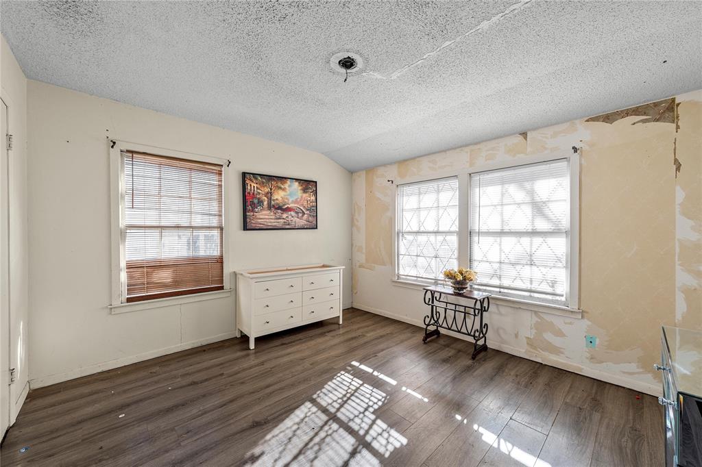 CROWS TIMBER CREST - Residential