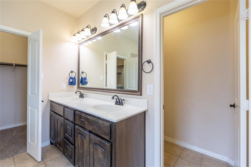 Mistletoe Hill Ph VI & Vii - Residential