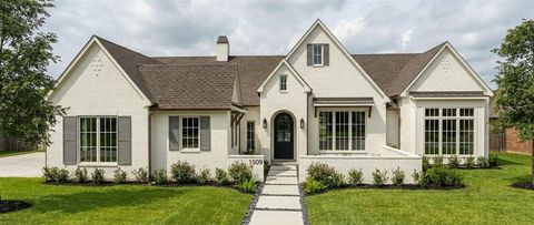 Photo of 1509 Four Seasons Drive, Colleyville, TX 76034 (MLS # 21203311)
