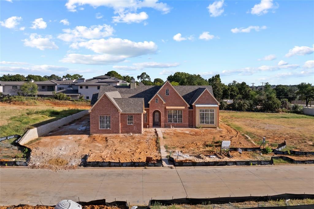 1509 Four Seasons Drive