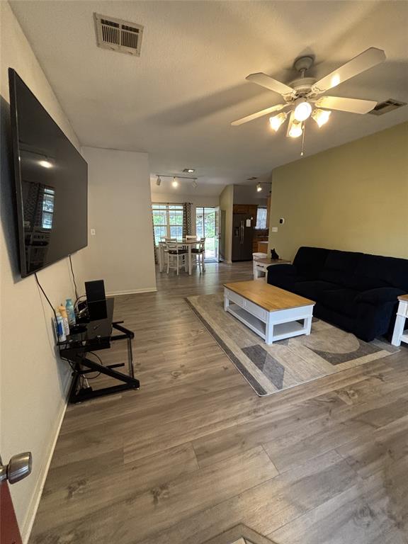 1 Mulberry Court