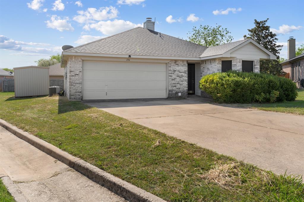 236 Kings Way Court