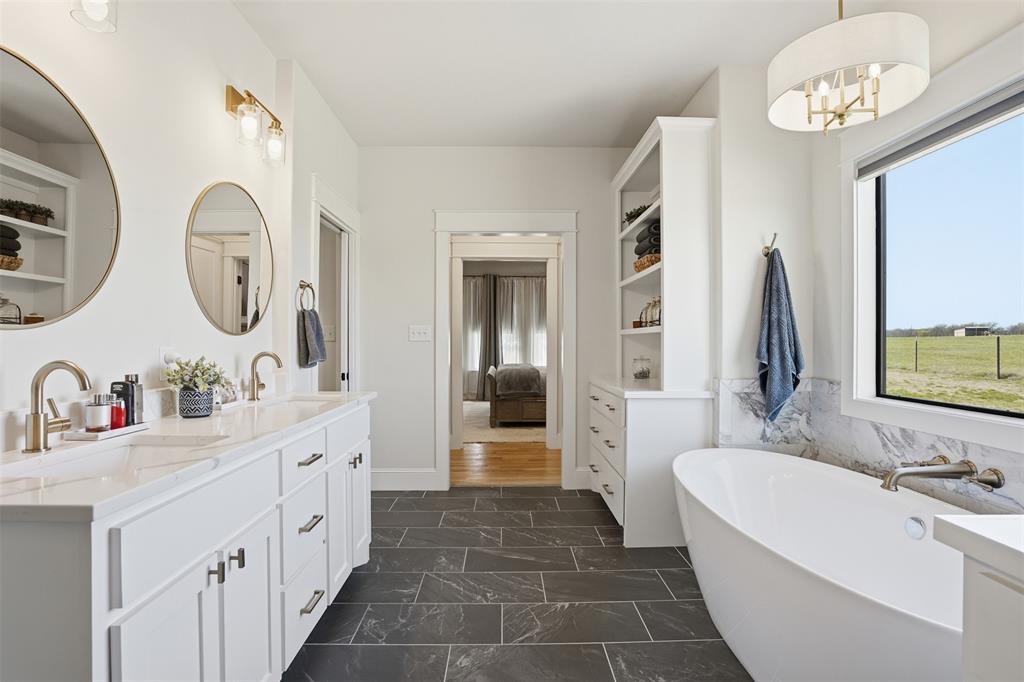 ABST 435 TR 37B JACKSON CO SCH LAND - Residential