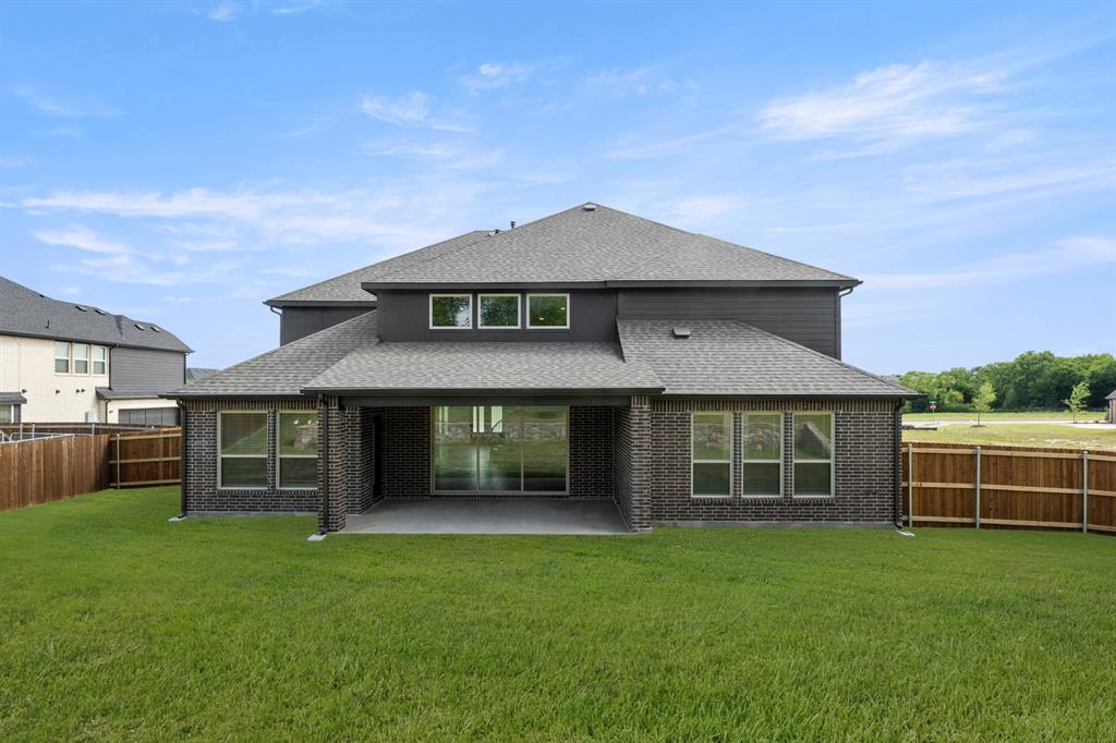 1115 Willow Lake Drive