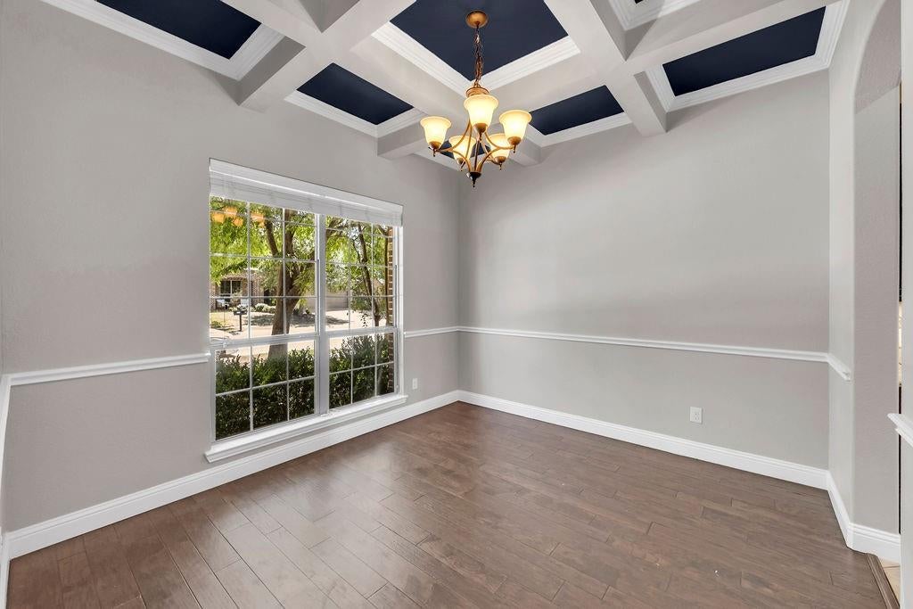 1721 Medina Lane