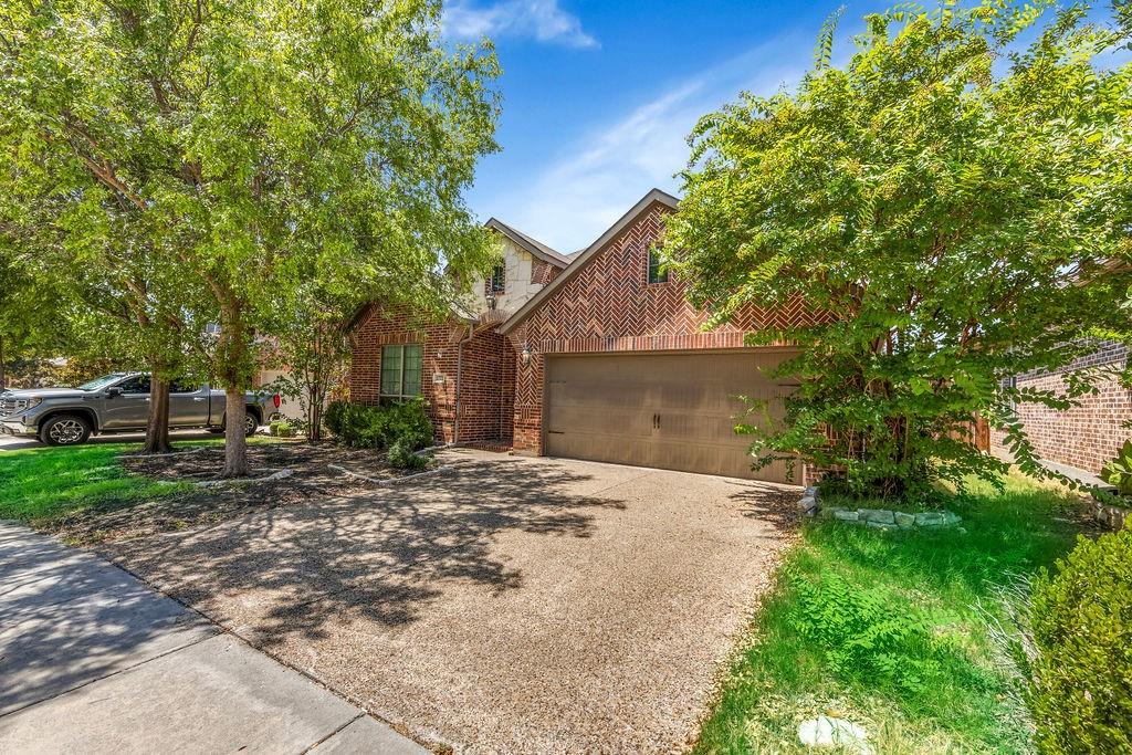 1721 Medina Lane