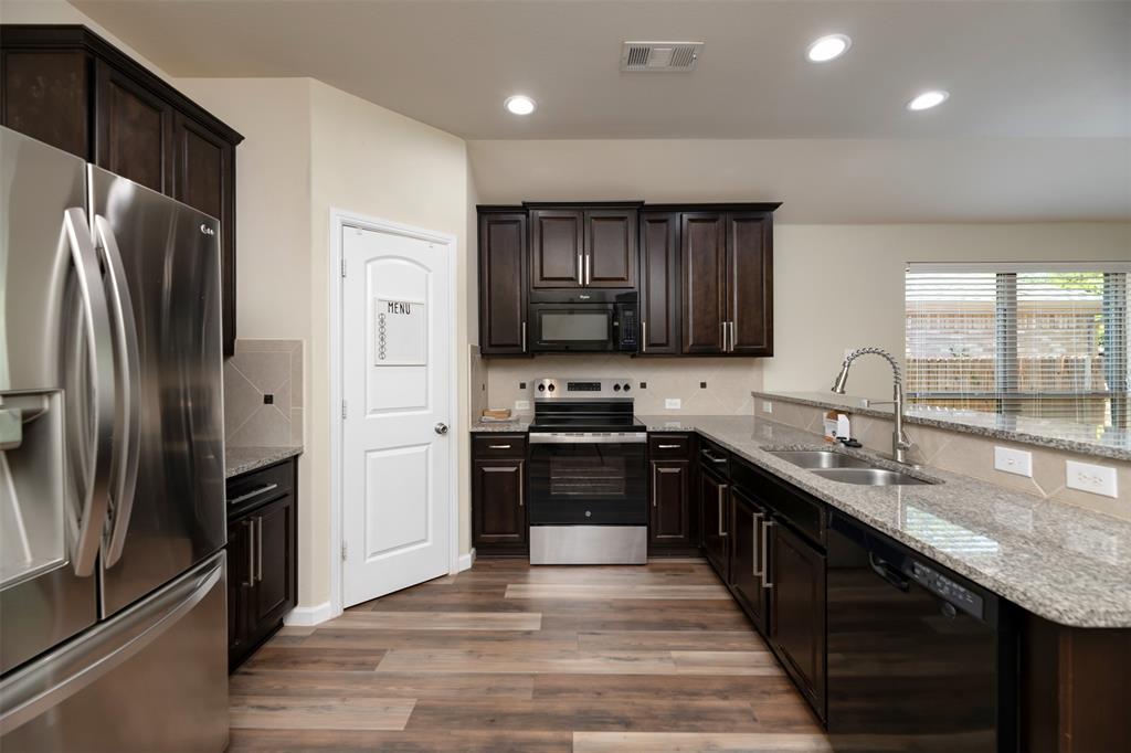 Fossil Hill Estates - Residential