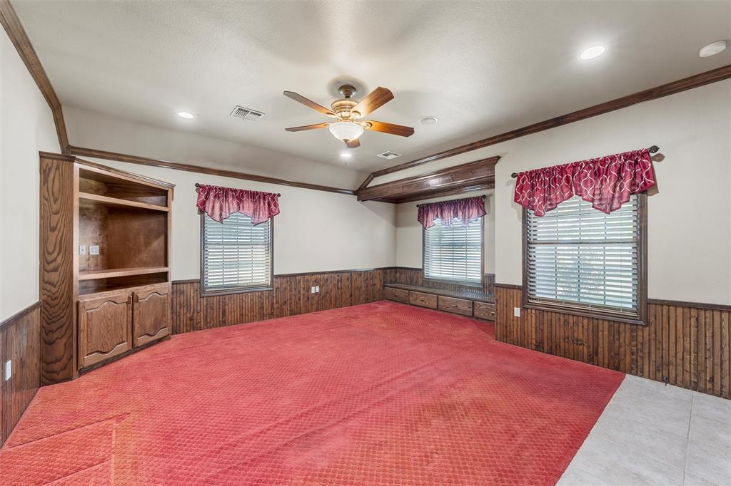 Wolf Country - Residential