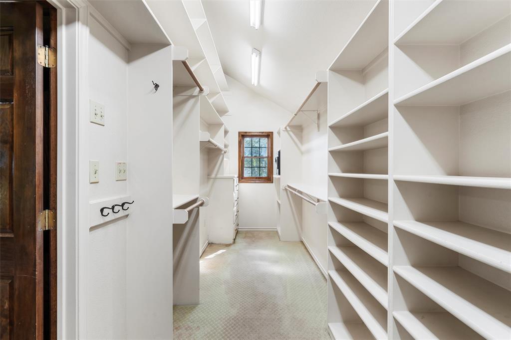 Wolf Country - Residential