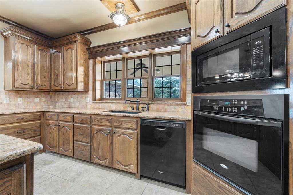 Wolf Country - Residential