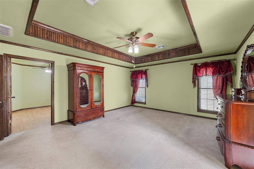 Wolf Country - Residential