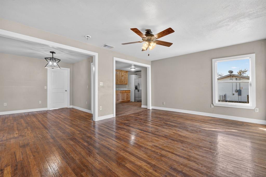 Chapman 1st Add - Residential