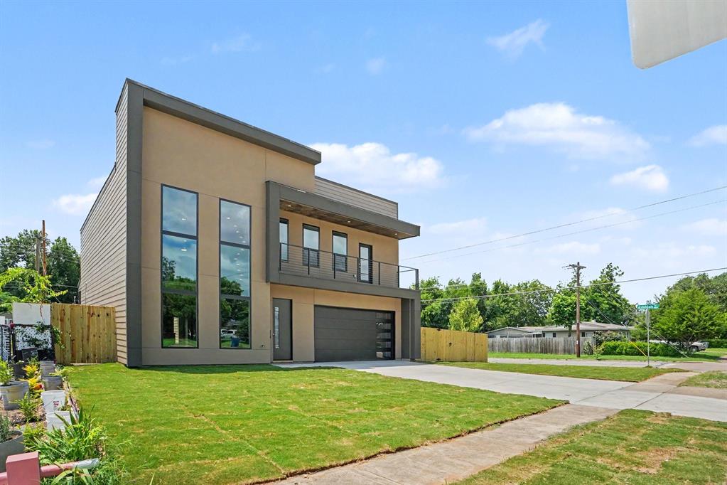 2506 Gross Road