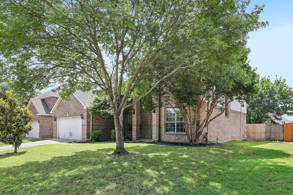 1421 Stone Bend Lane