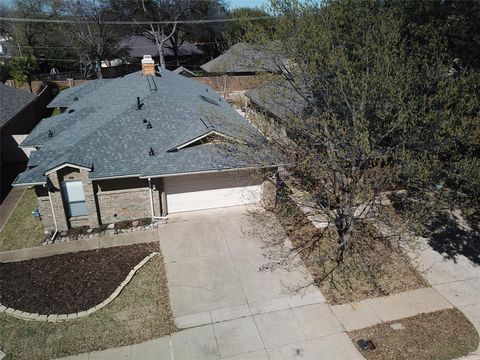 1307 Boardwalk Street Arlington TX 76011