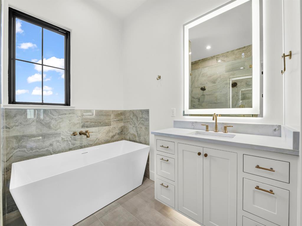 Santana Ridge - Residential