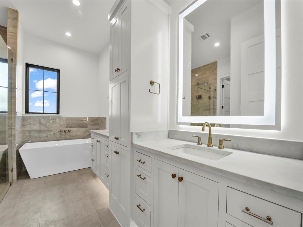 Santana Ridge - Residential