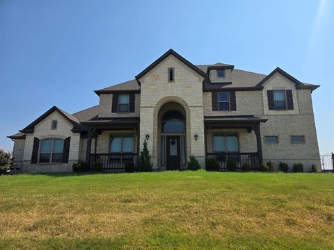 A home in Waxahachie