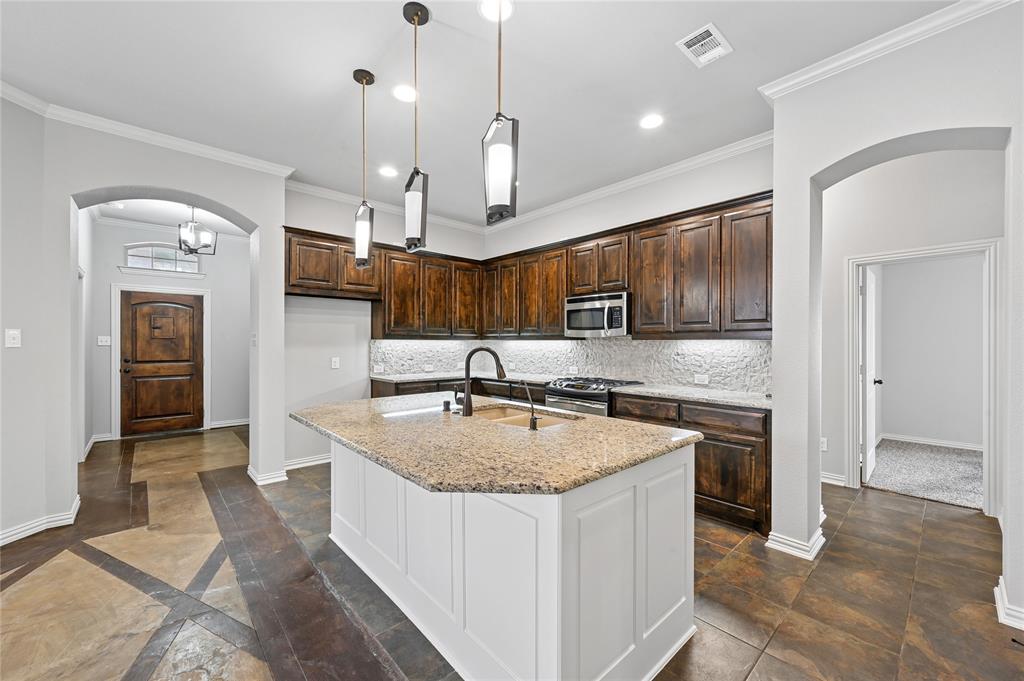 6918 Belteau Lane