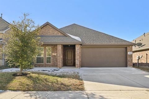 Photo of 609 Bassett Hall Road, Fate, TX 75189 (MLS # 21166692)