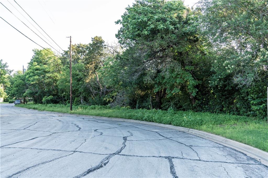Blue Bonnet Cliffs - Land