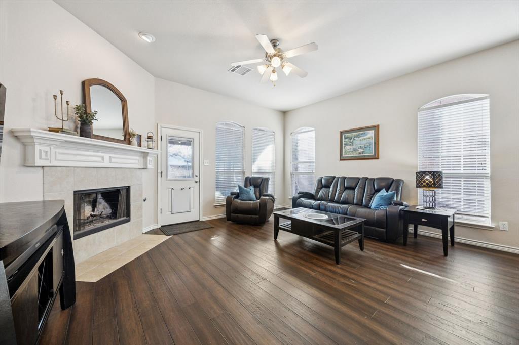 3601 Lone Mountain Trail