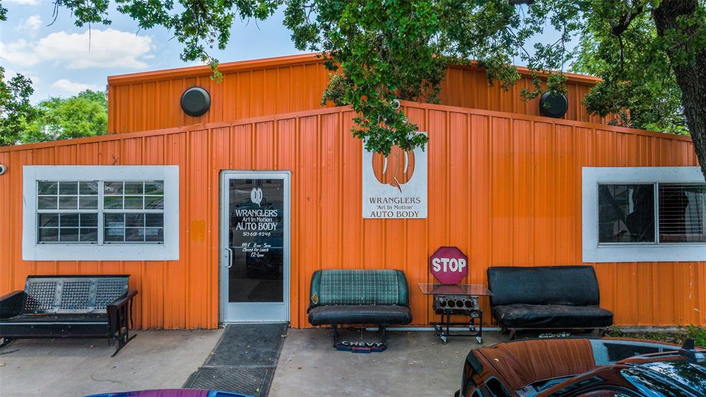 4041 Acton Highway