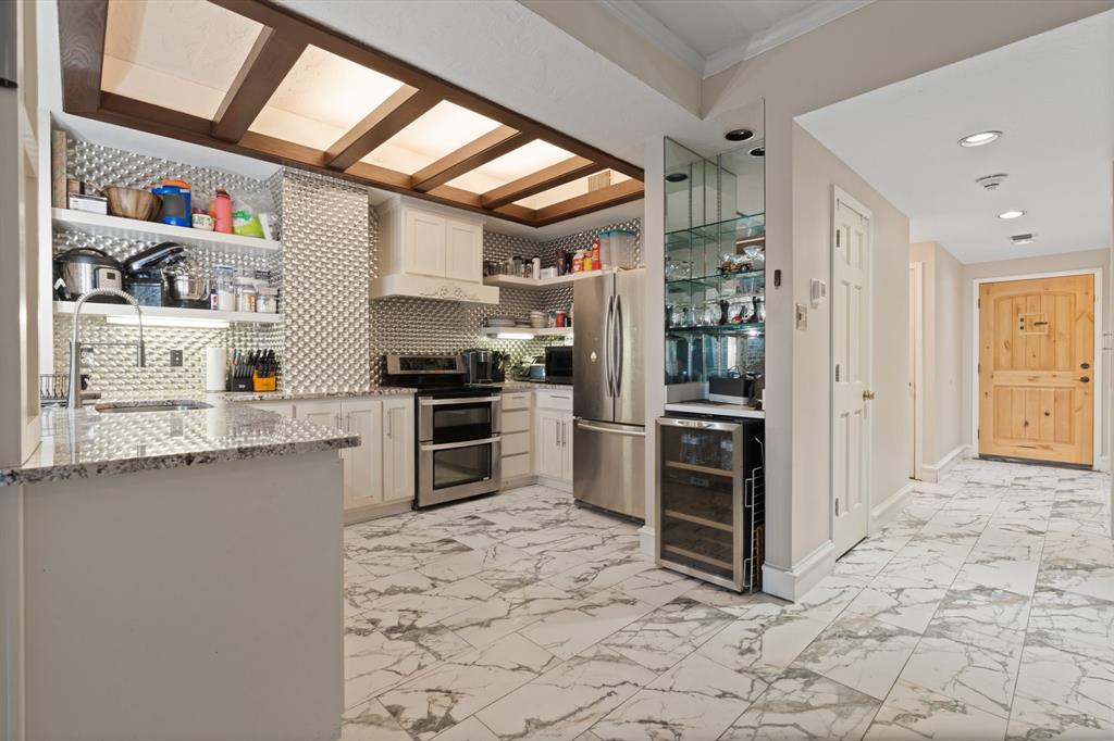 Reflection Bay Condo On Lake Arl - Residential