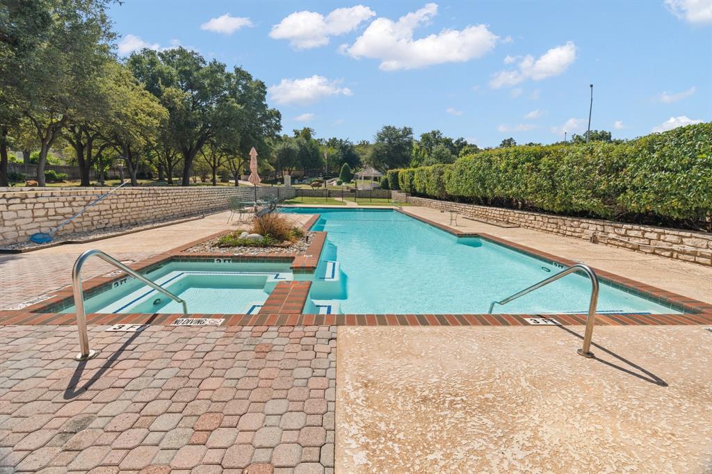 Reflection Bay Condo On Lake Arl - Residential