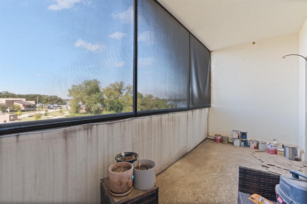 Reflection Bay Condo On Lake Arl - Residential