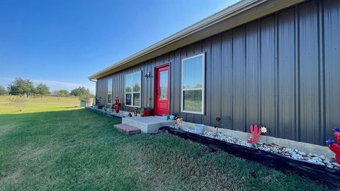 A home in Mexia