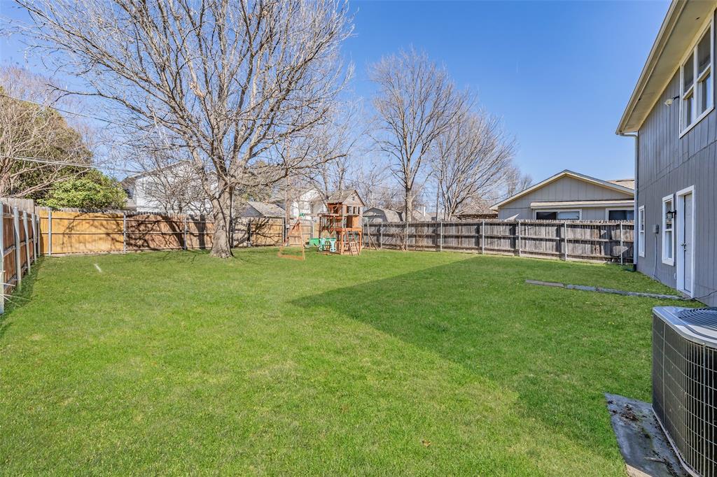 Huntington Village Add - Residential