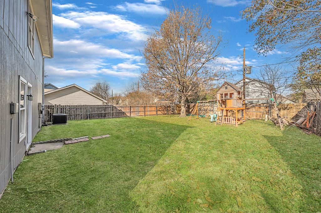 Huntington Village Add - Residential