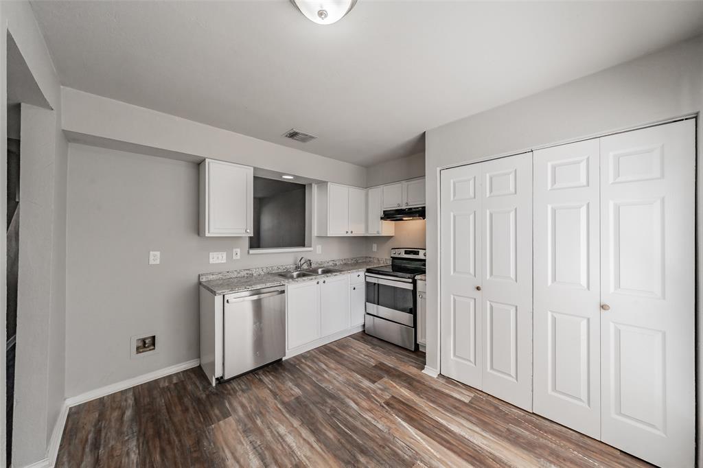 Huntington Village Add - Residential