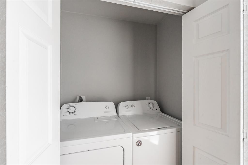 Huntington Village Add - Residential