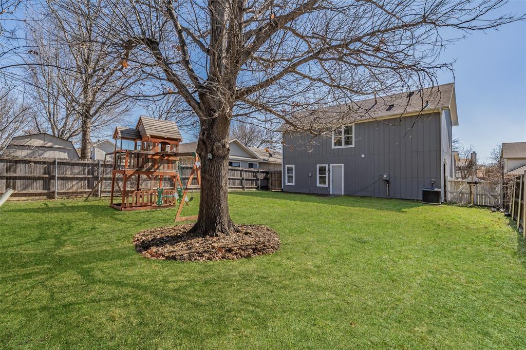 Huntington Village Add - Residential