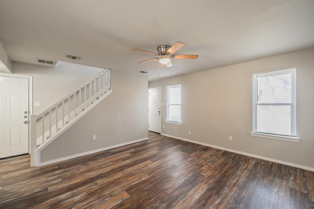 Huntington Village Add - Residential