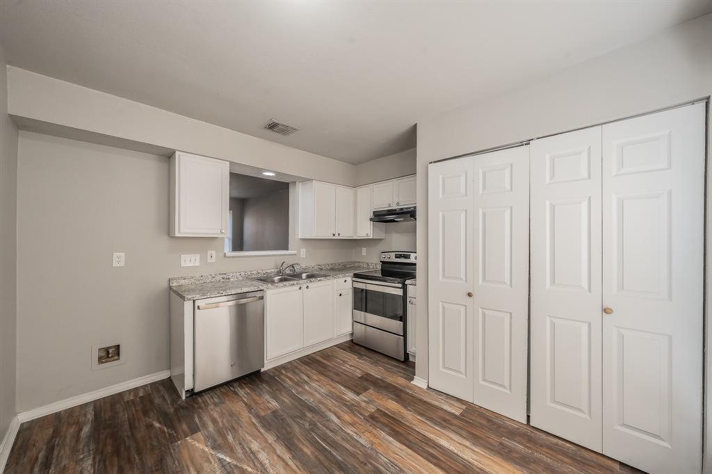 Huntington Village Add - Residential