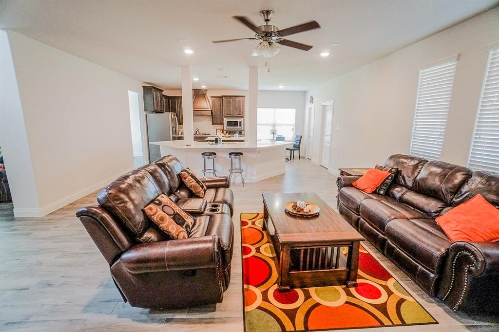 1002 Sunnyvale Drive