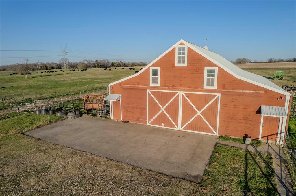 A0736 - M MC DONALD - Farm