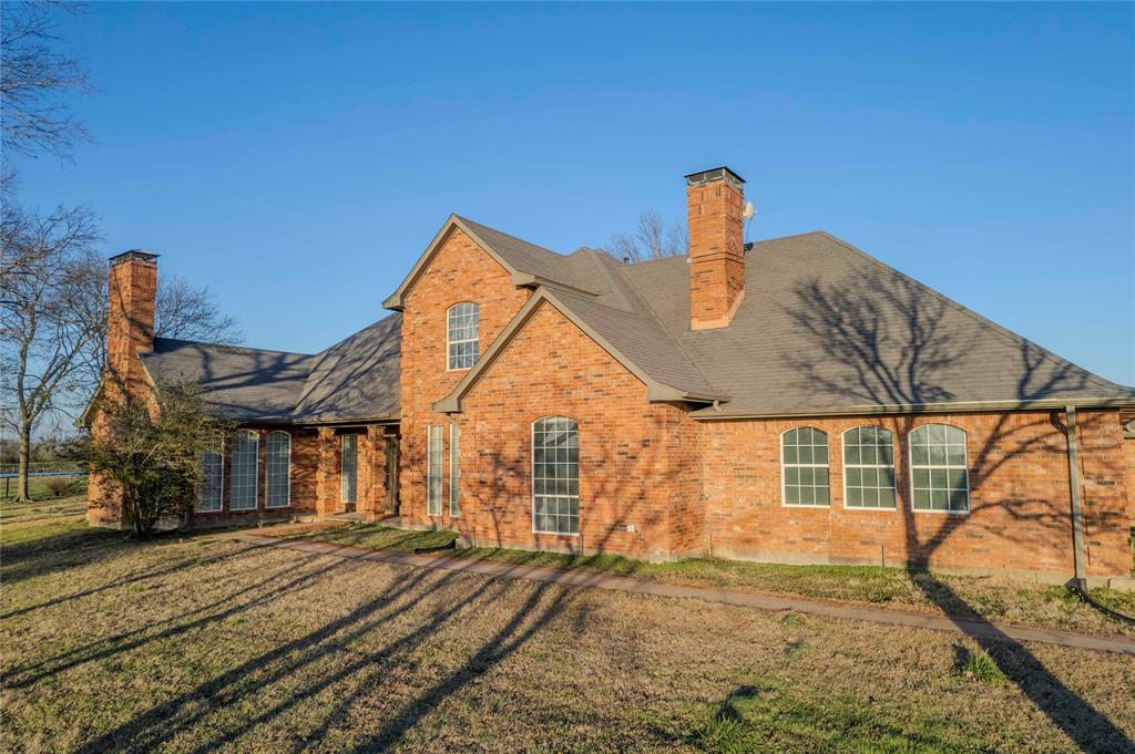 A0736 - M MC DONALD - Farm