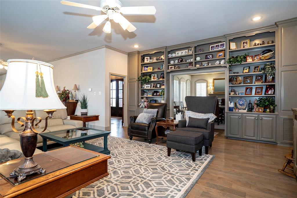 A0736 - M MC DONALD - Farm